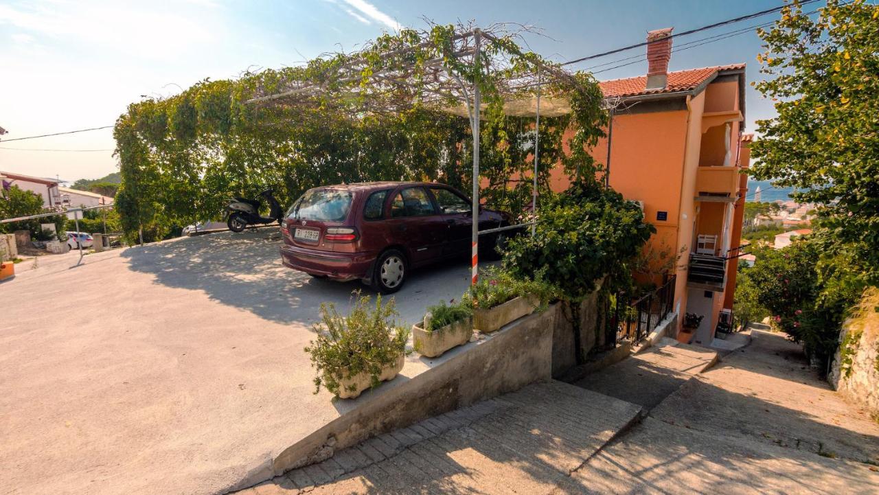Apartment Eneja Rab Town Zewnętrze zdjęcie